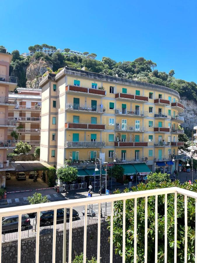 Готель Sorrento Street View Екстер'єр фото