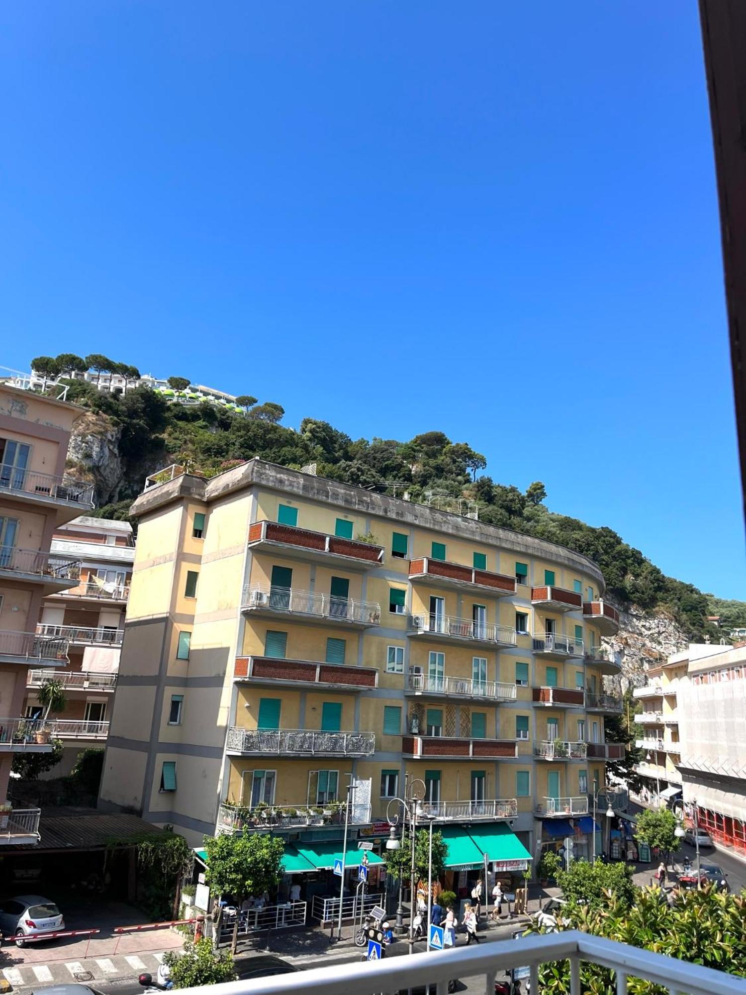 Готель Sorrento Street View Екстер'єр фото